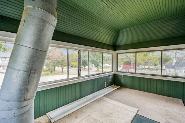 102 N 4th Street, River Falls, WI 54022