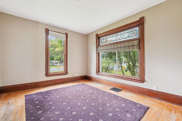 102 N 4th Street, River Falls, WI 54022