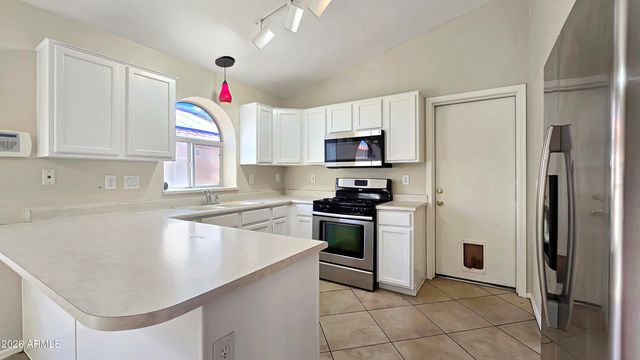 12742 W PALM Lane, Avondale, AZ 85392