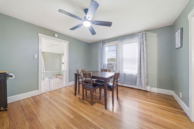 26 Hough Rd, Sutton, MA 01590