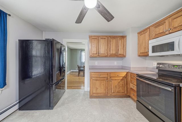 26 Hough Rd, Sutton, MA 01590