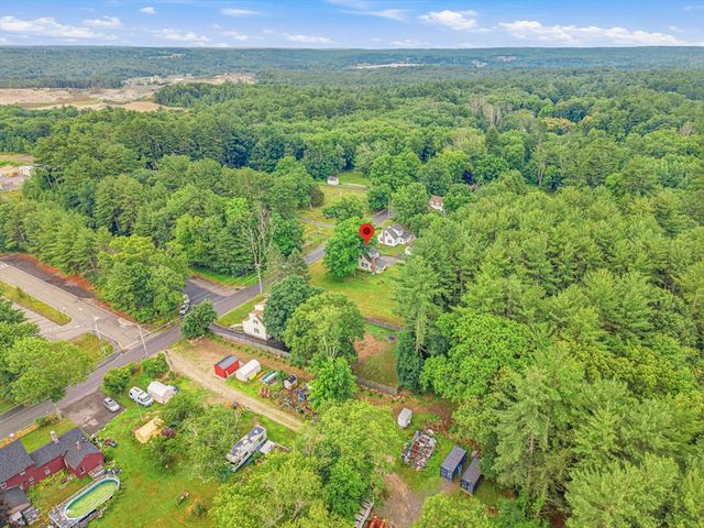 26 Hough Rd, Sutton, MA 01590