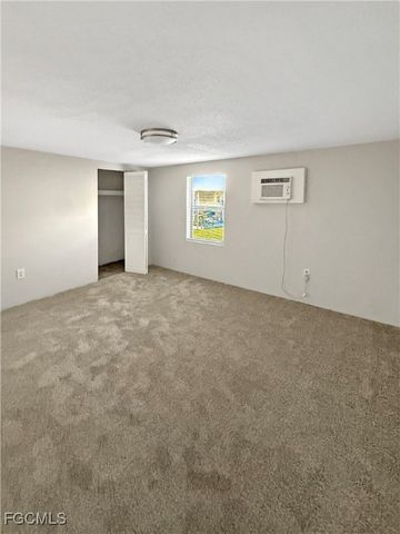 204 2nd ST 1, Fort Myers, FL 33907