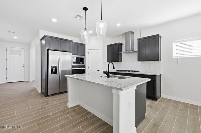 1192 Night Sky Street, El Paso, TX 79928