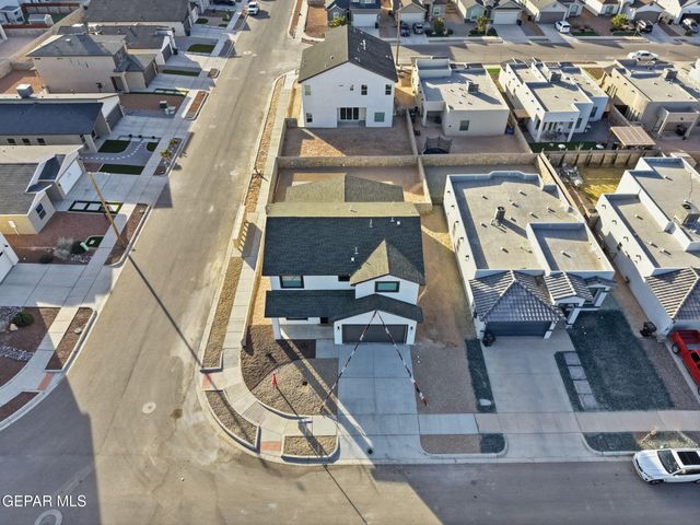 1192 Night Sky Street, El Paso, TX 79928