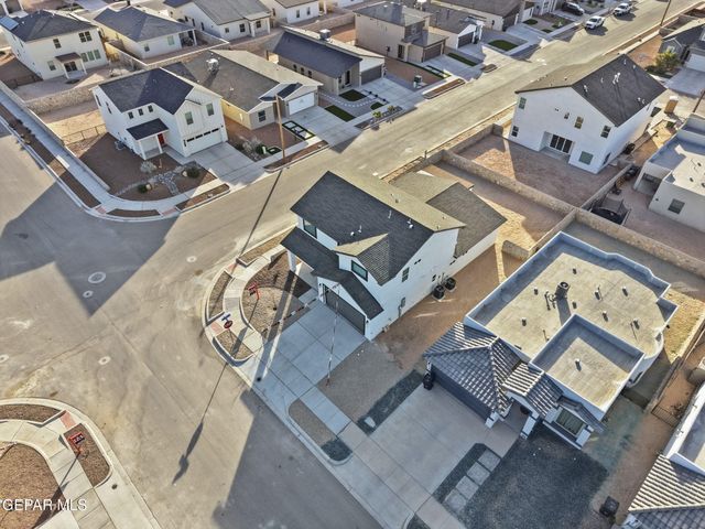 1192 Night Sky Street, El Paso, TX 79928