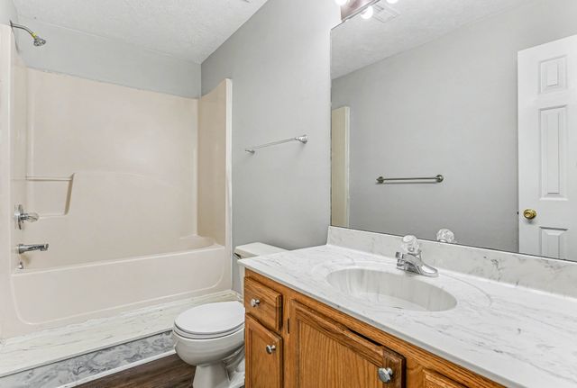 7303 Clearview Dr, Fairview, TN 37062