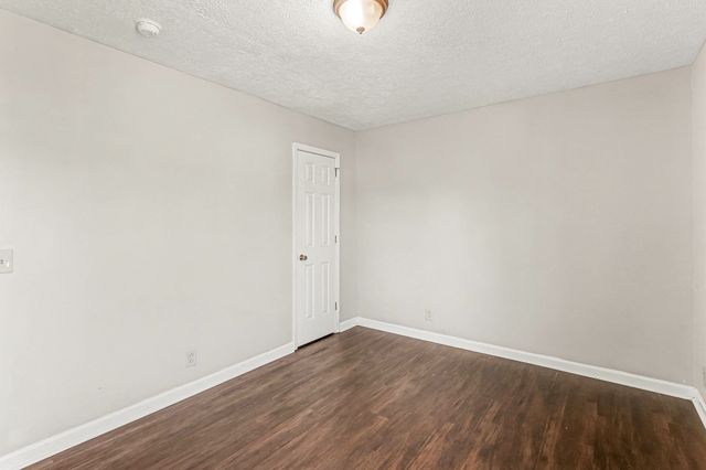 7303 Clearview Dr, Fairview, TN 37062