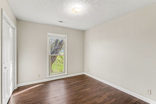 7303 Clearview Dr, Fairview, TN 37062