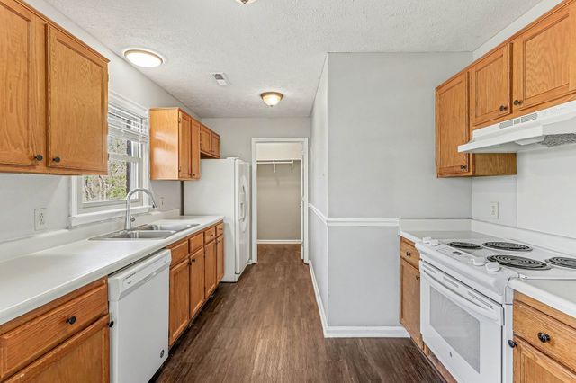 7303 Clearview Dr, Fairview, TN 37062