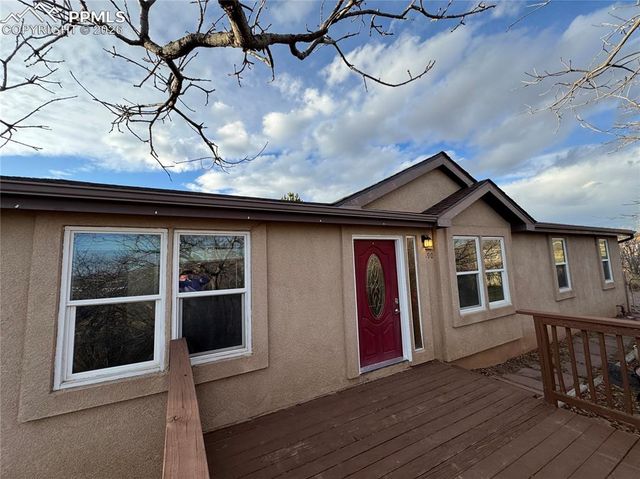 690 Meadow Lane, Palmer Lake, CO 80133