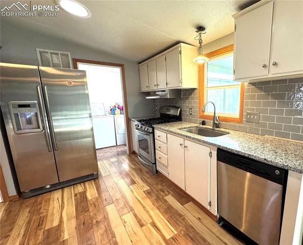 690 Meadow Lane, Palmer Lake, CO 80133