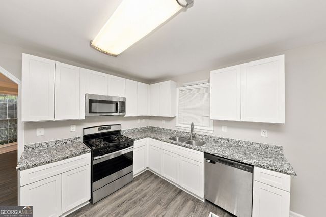 35 Kimball Court, Douglasville, GA 30134