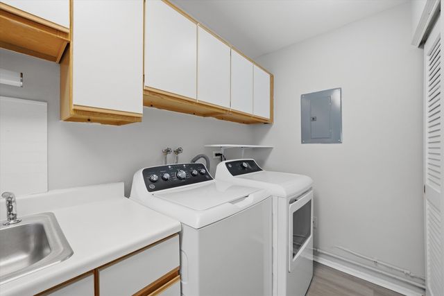 238 Algonquin Court D, Bolingbrook, IL 60440