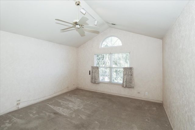 725 Deep Wood Court, Elk Grove Village, IL 60007