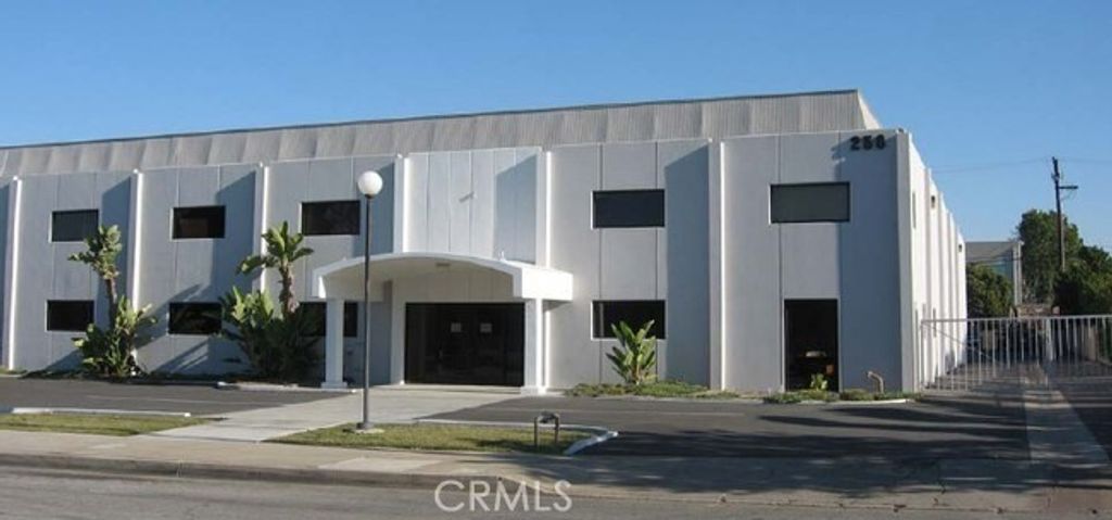 250 Briggs, Costa Mesa, CA 92626 — exterior