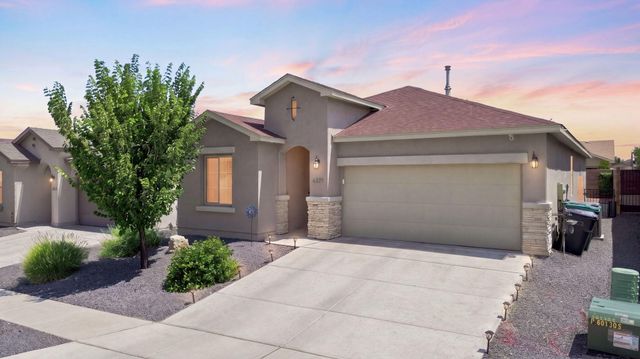 6329 Kestrel Drive NE, Rio Rancho, NM 87144