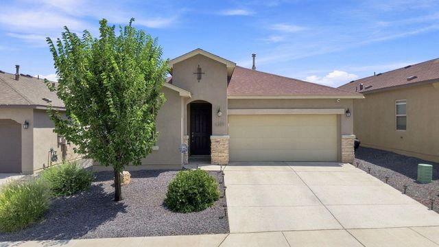 6329 Kestrel Drive NE, Rio Rancho, NM 87144