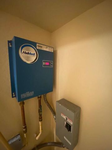 135 NW 5th Avenue 3, Delray Beach, FL 33444