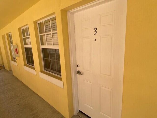 135 NW 5th Avenue 3, Delray Beach, FL 33444