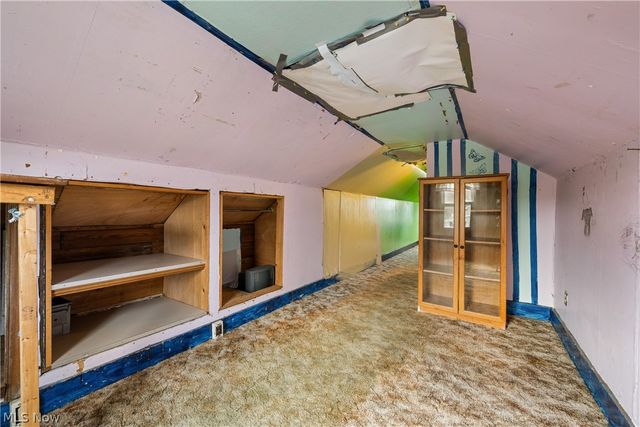 1726 Knox Boulevard, Akron, OH 44320