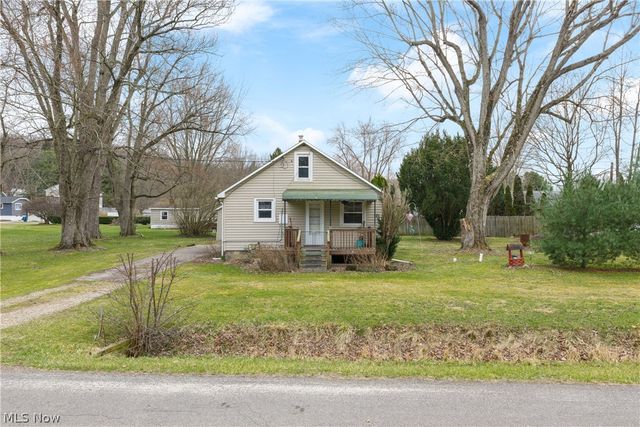 1726 Knox Boulevard, Akron, OH 44320