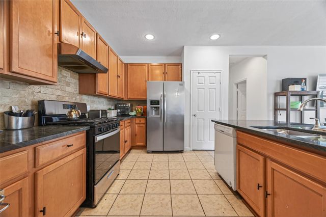 18611 White Ash Lane, Cypress, TX 77433