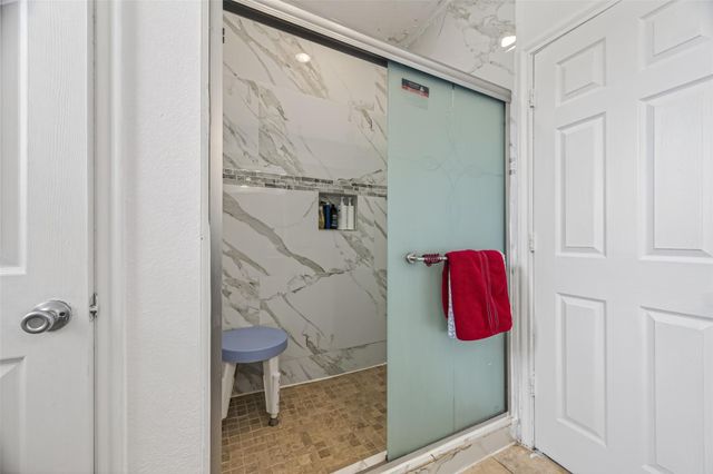 18611 White Ash Lane, Cypress, TX 77433