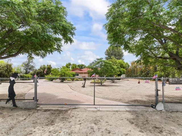 32105 Meadow Blossom, Nuevo, CA 92567
