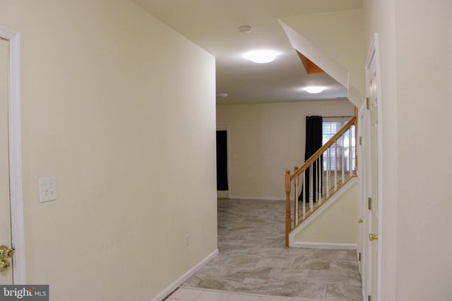 2454 SUGAR MILL WAY, Herndon, VA 20171
