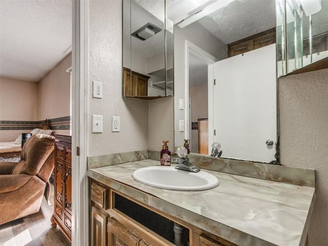 526 Midland Drive, Norman, OK 73072