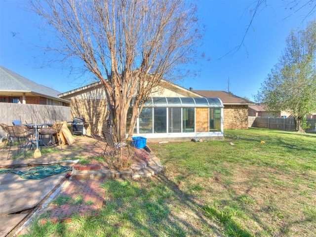 526 Midland Drive, Norman, OK 73072