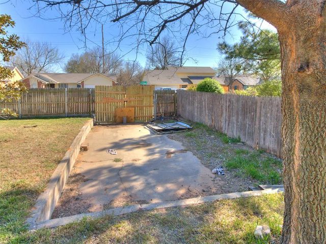 526 Midland Drive, Norman, OK 73072