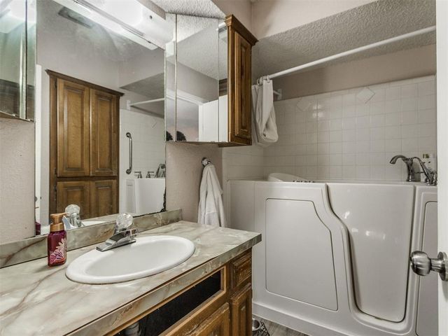 526 Midland Drive, Norman, OK 73072