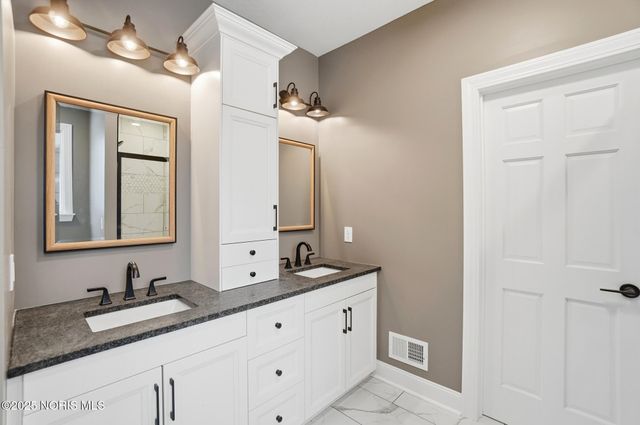 432 Linden Drive, Pemberville, OH 43450