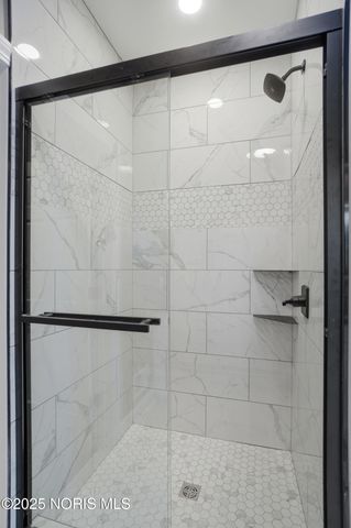 432 Linden Drive, Pemberville, OH 43450