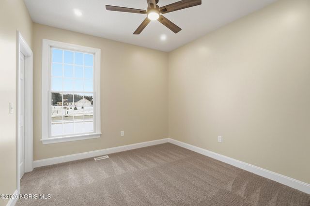 432 Linden Drive, Pemberville, OH 43450