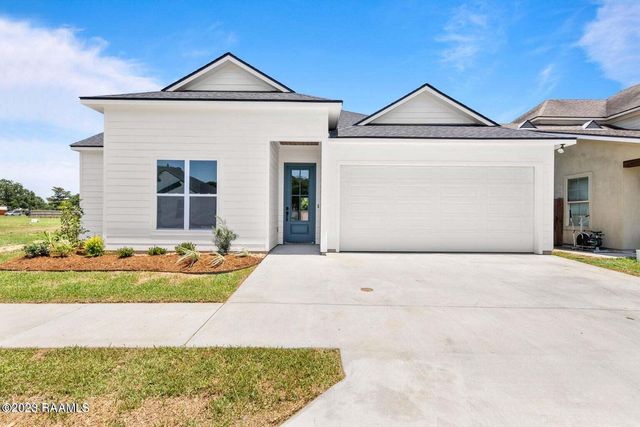 121 Santa Marta Drive, Youngsville, LA 70592