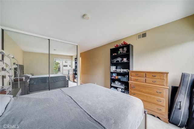 5722 E Stillwater 42, Orange, CA 92869