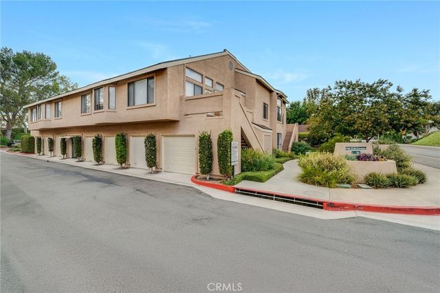 5722 E Stillwater 42, Orange, CA 92869