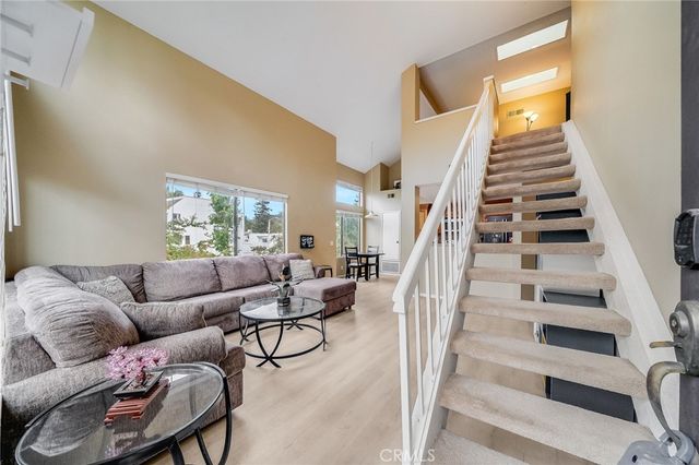5722 E Stillwater 42, Orange, CA 92869
