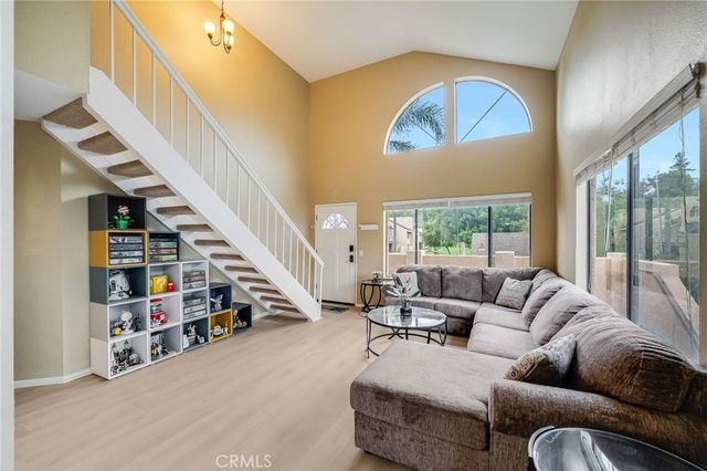 5722 E Stillwater 42, Orange, CA 92869