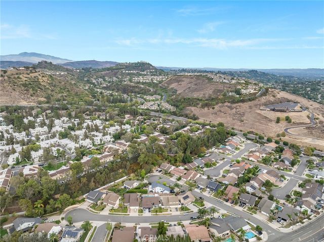 5722 E Stillwater 42, Orange, CA 92869