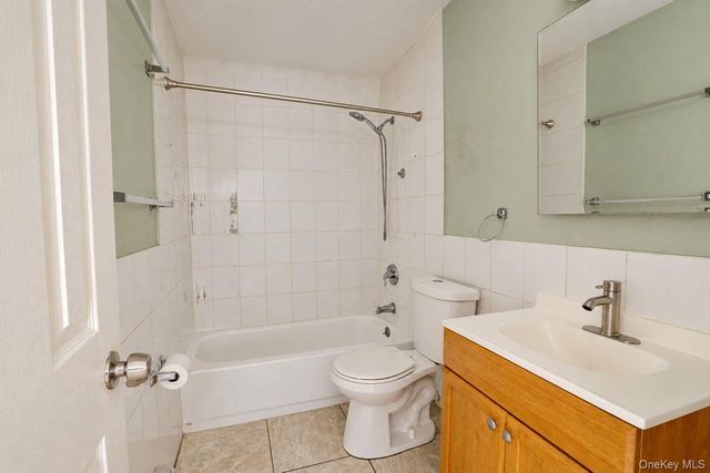13314 142nd Street 2R, Jamaica, NY 11436