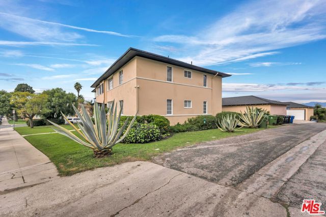 4121 Santo Tomas Drive A, Los Angeles, CA 90008