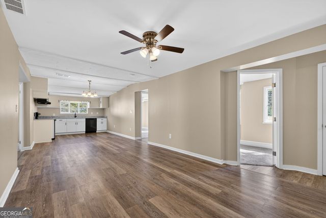 162 Brentwood Lane, Locust Grove, GA 30248