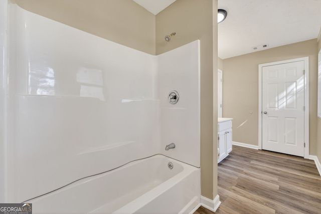 162 Brentwood Lane, Locust Grove, GA 30248