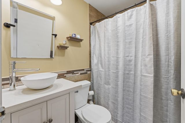 275 Ln 101 Jimmerson Lk, Angola, IN 46703