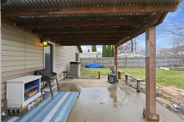 275 Ln 101 Jimmerson Lk, Angola, IN 46703