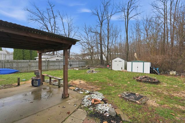 275 Ln 101 Jimmerson Lk, Angola, IN 46703